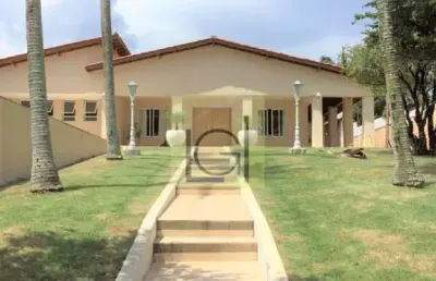 Imponente mansão de luxo com 4 suítes e 788m² de área em itu-sp, bairro brasil: venda ou locação!
