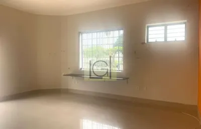 Ponto comercial com 1 sala para alugar no centro, itu  por r$ 2.000