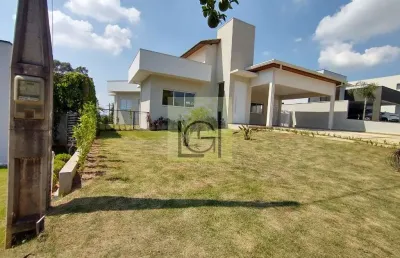Luxuosa casa em condomínio à venda em salto-sp, bairro itapecerica: 3 quartos, 3 suítes, 1 sala, 4 banheiros, 6 vagas de garagem, 300m².