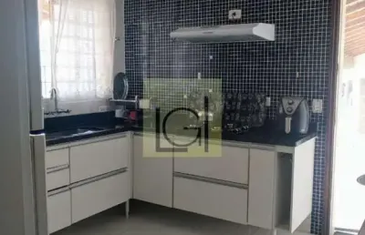 Imperdível casa à venda em itu-sp, bairro jardim paraíso: 4 quartos, 2 suítes, 2 salas, 4 banheiros, 2 vagas de garagem, 224m²!