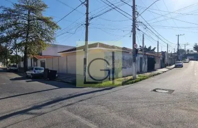 Casa à venda em itu-sp, jardim santana: 3 quartos, 2 salas, 2 banheiros, 4 vagas, 120m² de área. venha conferir!