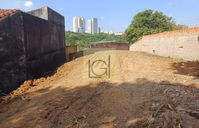 Terreno à venda na Vila Leis, Itu 