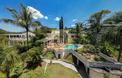 Imponente residência à venda em condomínio de luxo em itu-sp - 5 quartos, 5 suítes, 7 banheiros, 3 vagas - 750 m²