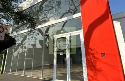 Salão comercial de alto padrão para locação em itu-sp, na vila nova: 1 sala, 2 banheiros, 145m² de área privativa