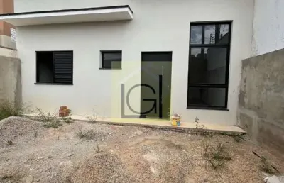 Imperdível: casa à venda em itu-sp, jardim santa rosa - 2 quartos, 1 suíte, 75,65 m², 2 vagas de garagem!