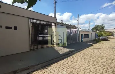 Casa à venda em itu-sp, no jardim santana: 2 quartos, 1 suíte, 1 sala, 2 banheiros, 1 vaga, 89,60 m². adquira já!