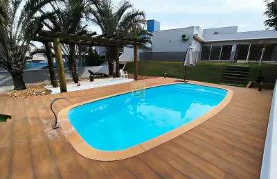 Casa para locação em itu-sp: imóvel de alto padrão com 3 quartos, 3 suítes e 258m² no condomínio residencial santa monica.