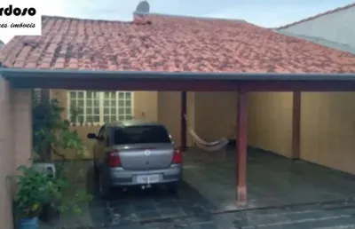 Casa térrea no centro de mogi, próximo ao pro mater e a avenida são joão   aceita permuta por apto.