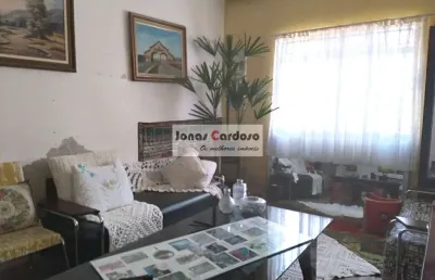 Sobrado à venda na vila jundiaí, mogi das cruzes. 3 dormitórios (1 suíte), 2 banheiros, 2 vagas de garagem, área de serviços coberta. por r$: 320 mil.
