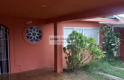 Casa à venda na vila oliveira, mogi das cruzes. com 3 quartos, 1 suíte, 3 salas, 3 banheiros, 3 vagas de garagem, 270m² de construção em bairro nobre.