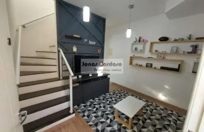 Casa à venda em condominio na vila brasileira! 2 quartos sendo 2 suítes com varanda, sala ampla, cozinha planejada e garagem. por apenas r$: 280 mil