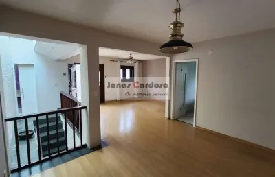 Impecável casa à venda em mogi das cruzes-sp, vila oliveira: 5 quartos, 3 suítes, 3 salas, 4 banheiros, 4 vagas, 300m². por r$: 1.500.000