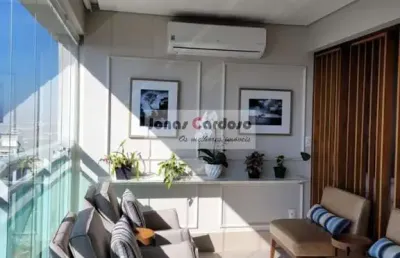 Apartamento de luxo na vila mogilar: 3 quartos, 2 suítes, 3 salas, 4 banheiros e 2 vagas de garagem! todo mobiliado.