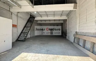 Galpão comercial para locação na vila lavínia, mogi das cruzes-sp: 1 sala, 1 banheiro, 2 vagas de garagem, 280m² de área.