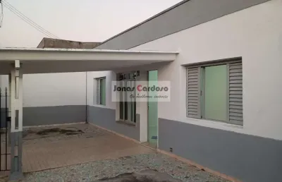 Residência à venda na vila industrial em mogi das cruzes: 5 quartos, 2 suítes, 2 salas, 3 banheiros, 3 vagas de garagem. por $ 650 mil.