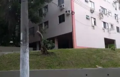 Apartamento com 2 quartos à venda na rua paulo moreira da silva, taquara, rio de janeiro, 50 m2 por r$ 180.000