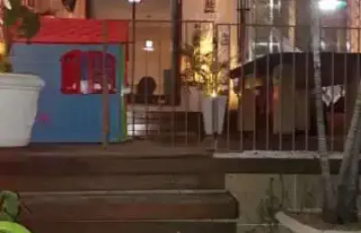 Casa com 2 quartos à venda na rua retiro dos artistas, pechincha, rio de janeiro, 553 m2 por r$ 650.000