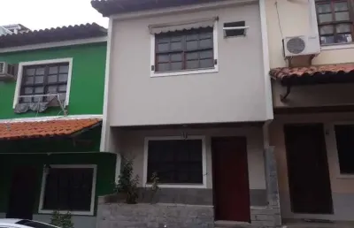 Casa em condomínio fechado com 2 quartos à venda na rua goianinha, curicica, rio de janeiro, 60 m2 por r$ 320.000