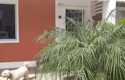 Casa em condomínio fechado com 3 quartos à venda na rua dumontina, vargem pequena, rio de janeiro, 86 m2 por r$ 480.000