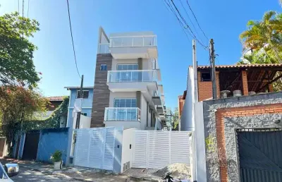 Casa em condomínio fechado com 3 quartos à venda na rua joaquim tourinho, pechincha, rio de janeiro, 175 m2 por r$ 735.000