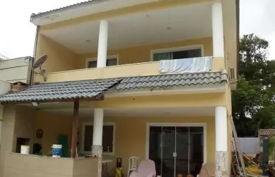 Casa em condomínio fechado com 4 quartos à venda na caminho cabunguí, vargem grande, rio de janeiro, 220 m2 por r$ 560.000