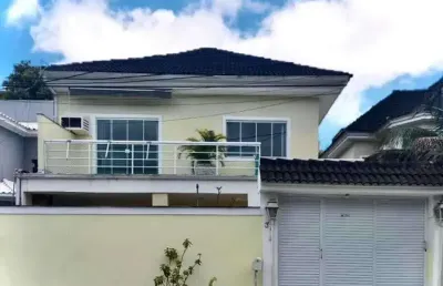 Casa em condomínio fechado com 4 quartos à venda na rua joão marques cadengo, vargem pequena, rio de janeiro, 320 m2 por r$ 890.000