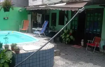 Casa em condomínio fechado com 4 quartos à venda na estrada dos bandeirantes, vargem pequena, rio de janeiro por r$ 449.000