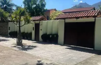 Casa em condomínio fechado com 6 quartos à venda na rua praia grande, anil, rio de janeiro, 460 m2 por r$ 1.579.999
