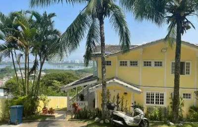 Casa em condomínio fechado com 4 quartos à venda na estrada de jacarepaguá, itanhangá, rio de janeiro, 1500 m2 por r$ 1.400.000