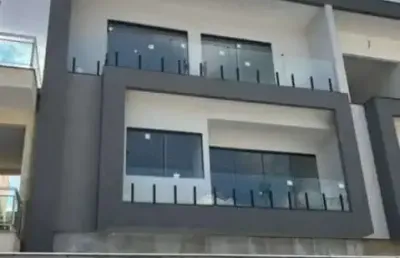 Casa em condomínio fechado com 3 quartos à venda na estrada do rio grande, taquara, rio de janeiro, 231 m2 por r$ 750.000