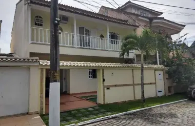 Casa em condomínio fechado com 5 quartos à venda na rua daniel barreto dos santos, vargem pequena, rio de janeiro, 264 m2 por r$ 1.100.000