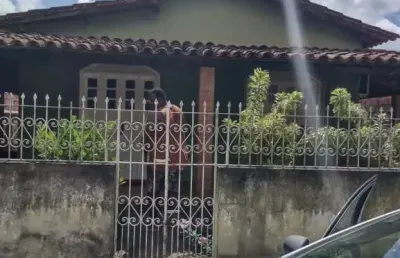 Vendo casa localizada no centro em são gonçalo dos campos
