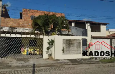 Casa à venda no aviário, feira de santana-ba: 3 quartos, 1 suíte, 1 sala, 2 banheiros e 1 vaga de garagem. venha conferir!