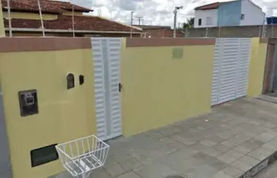 Casa disponível à venda localiazada no bairro tomba em feira de santana
