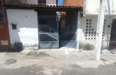 Casa para venda no conjunto feira ix(feira 9), localizado no bairro calumbi em feira de santana