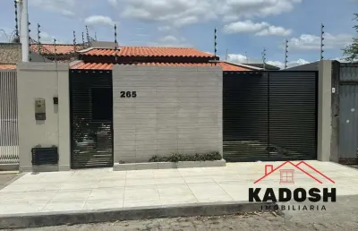 Casa para venda localizado no bairro conceição em feira de santana