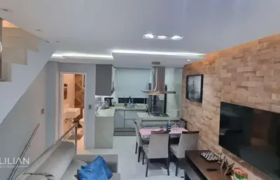 'lar perfeito na vila talarico: sobrado triplex reformado com espaço gourmet e garagem coberta!'