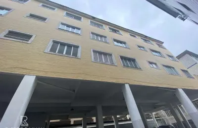 Apartamento no canto do forte a 3 quadras da praia - 1 dormitorio e uma vaga - a venda!!!