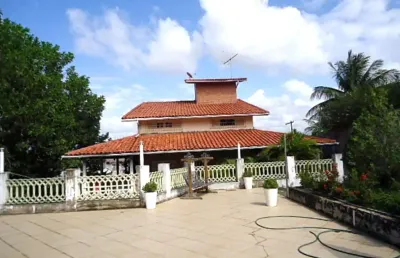 Espetacular casa em condomínio à venda em lauro de freitas-ba, bairro portão: 4 quartos, 3 suítes, 3 salas, 6 banheiros, 472m²