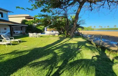 Casa de luxo em condomínio na cidade de lauro de freitas-ba, buraquinho: 5 quartos, 5 suítes, 3 salas, 8 banheiros, 7 vagas de garagem, 380m².