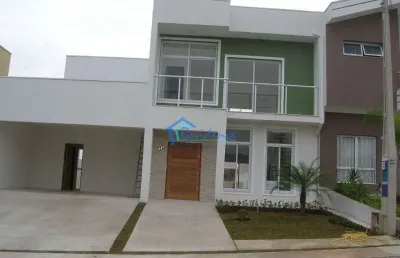 Sobrado com 3 suite a venda no condominio beira da mata