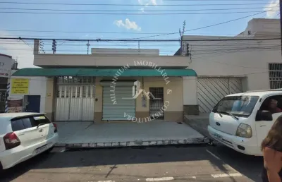 Casa no coração da praça 14 com 5 quartos sendo 3 suítes