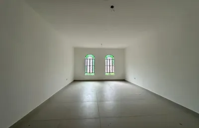 Casa com 4 quartos para alugar no Centro, Taubaté 