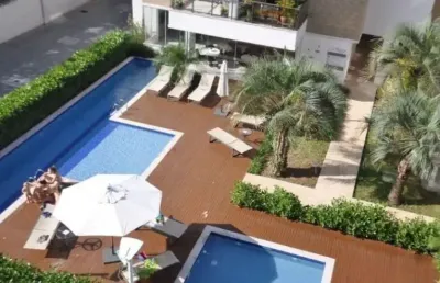 2 dormtsacada churrasq prédio c infra a 700 mt do mar