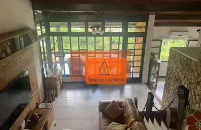 Live vende - casa com 4 dormitórios à venda, 446 m² por r$ 2.200.000 - camboinhas - niterói/rj
