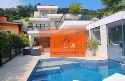 Casa com 6 dormitórios à venda, 443 m² por r$ 3.500.000,00 - itaipu - niterói/rj