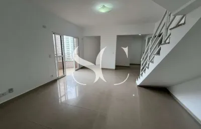 Vende-se cobertura duplex com 04 dormitórios sendo 03 suítes e 04 salas - a 50m da praia