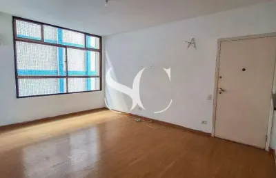 Vende-se apartamento de 02 dormitórios frente mar, ideal para reforma.