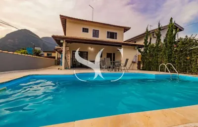Vende-se casa de 03 dormitórios sendo 01 suíte no condomínio morada da praia em boraceia bertioga