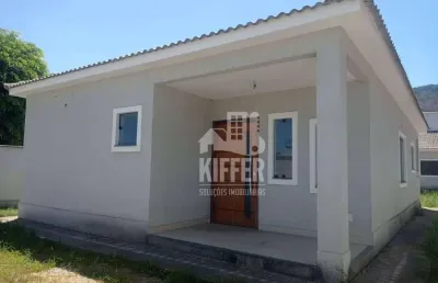 Casa com 3 dormitórios à venda, 140 m² por r$ 650.000,00 - jardim atlântico oeste (itaipuaçu) - maricá/rj